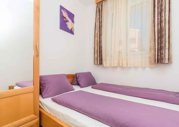 Crikvenica, Vinodol 7