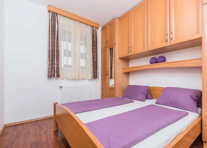 Crikvenica, Vinodol 7