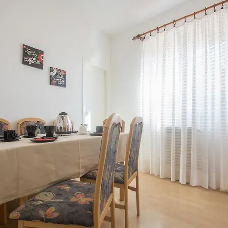 Crikvenica, Vinodol 7