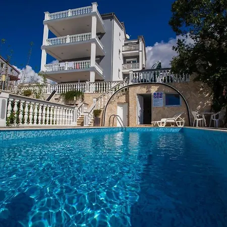 Crikvenica, Vinodol 7