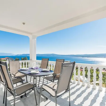 Crikvenica, Vinodol 7