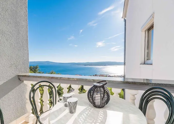Crikvenica, Vinodol 7 *